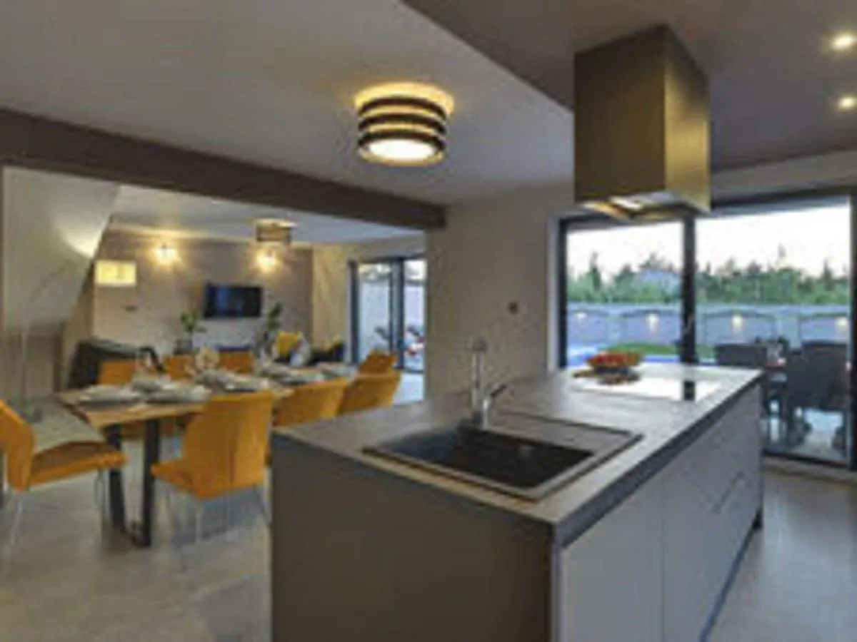 Super Modern Villa With Private Pool Valbandon